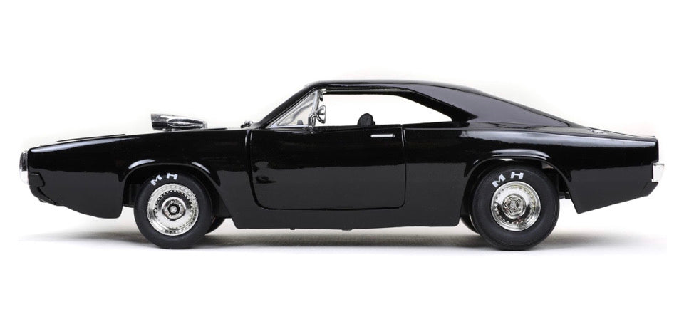 Jada Toys Fast & Furious Doms 1970 Dodge Charger R / T F9 Die Cast Item 31942 1:24