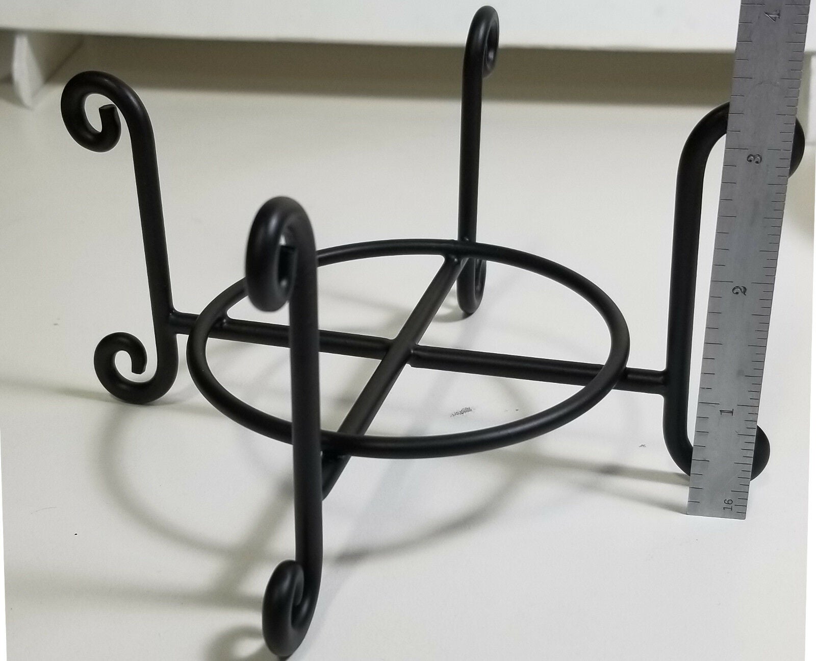 Wire Coaster Holder, Black, 4 Post Heavy Wire Scroll für 4' Round Coasters
