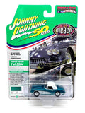 1958 Chevy Corvette Cabrio Johnny Lightning Muscle Cars USA R3 Regal Turquoise Die Cast Car 1:64