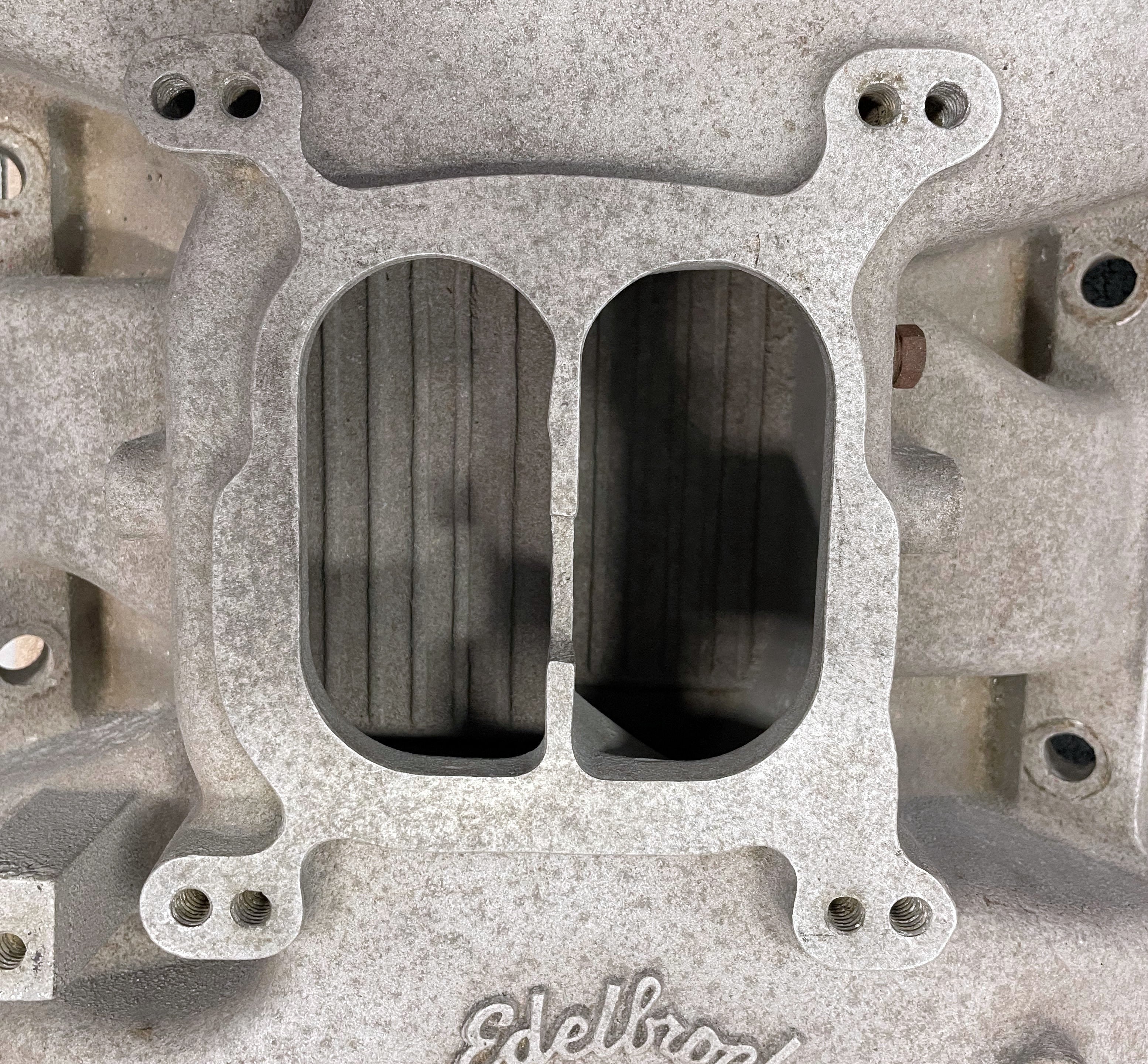 Vergaser-Spacer-Adapter 455 Buick Edelbrock B4B-Einlass zu Holley Stage2