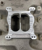 Vergaser-Spacer-Adapter 455 Buick Edelbrock B4B-Einlass zu Holley Stage1