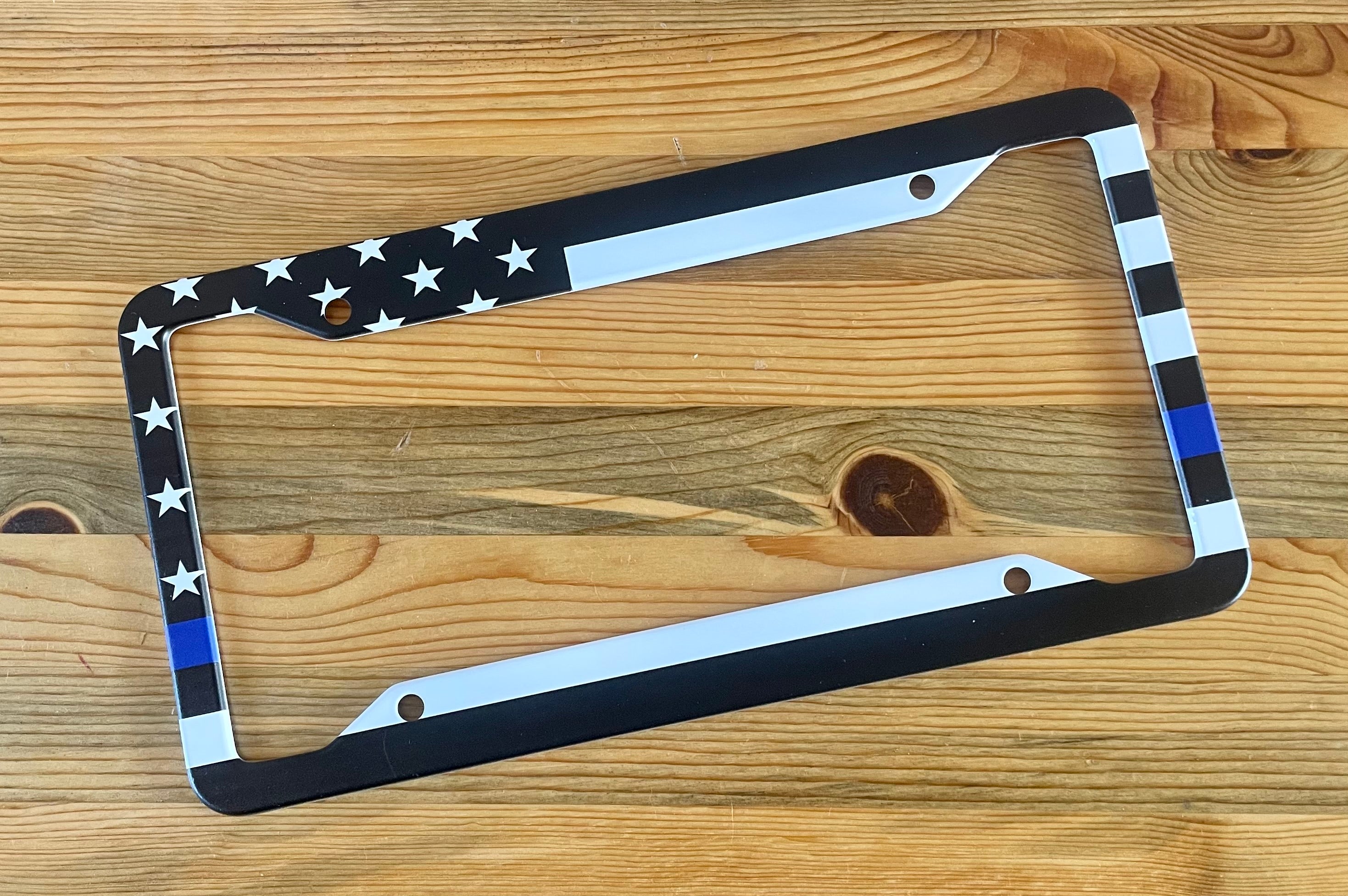Premium American Flag Metal License Plate Frame - Patriotisches Autozubehör - Set