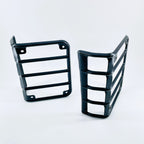 Jeep JK Tail Light Guard Cover Protector – Heavy Duty Metal Rear Tail Light Shield (Deutsche Ausgabe)
